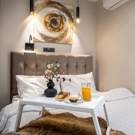 Cozy Downtown Apartment كسانثي المظهر الخارجي الصورة