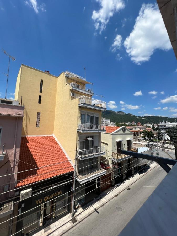 Cozy Downtown Apartment كسانثي المظهر الخارجي الصورة