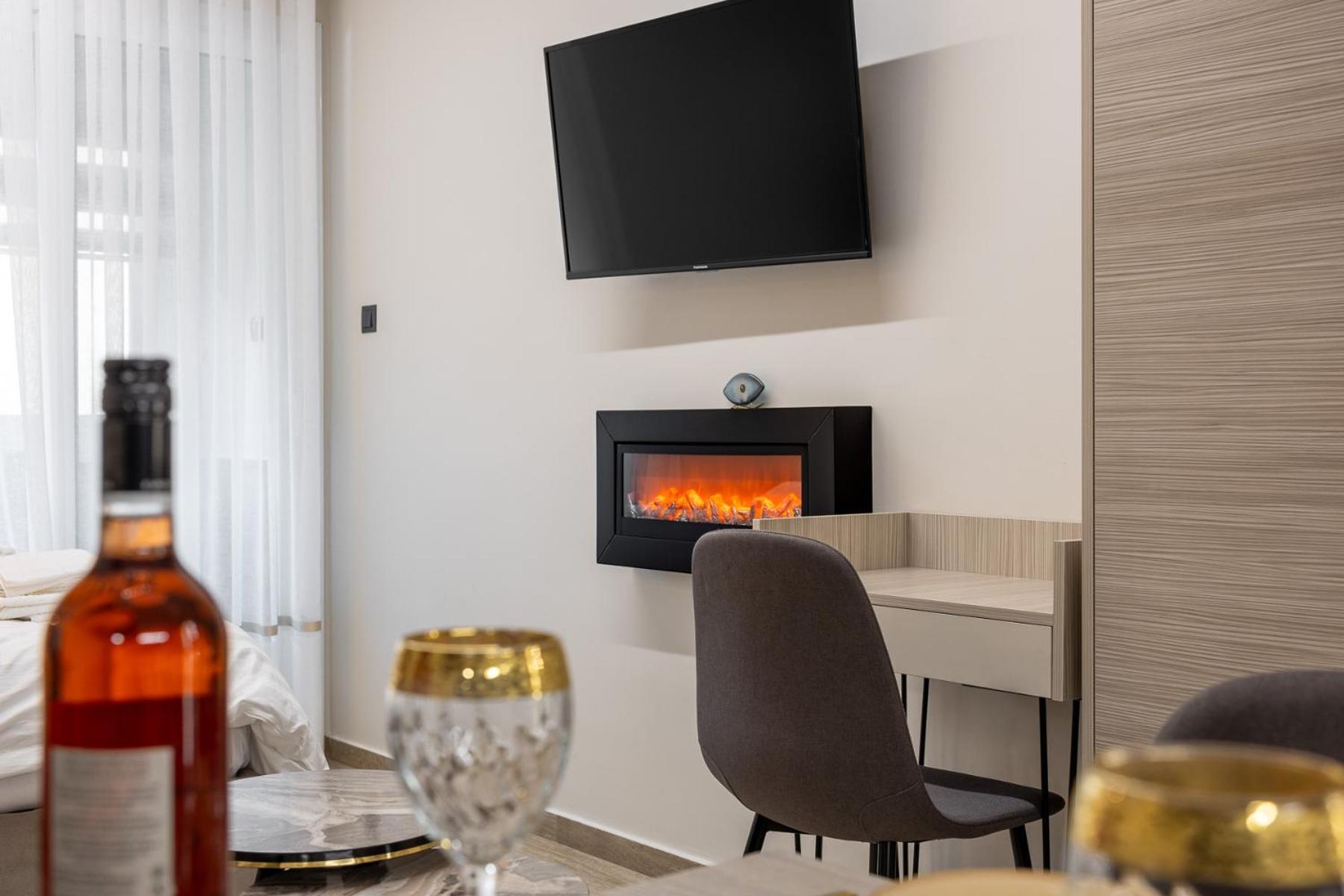 Cozy Downtown Apartment كسانثي المظهر الخارجي الصورة