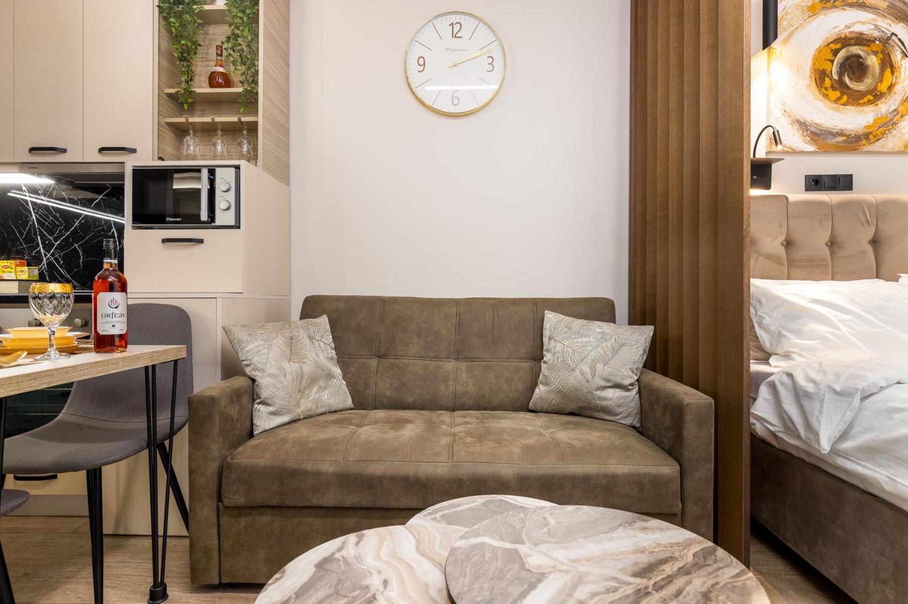 Cozy Downtown Apartment كسانثي المظهر الخارجي الصورة