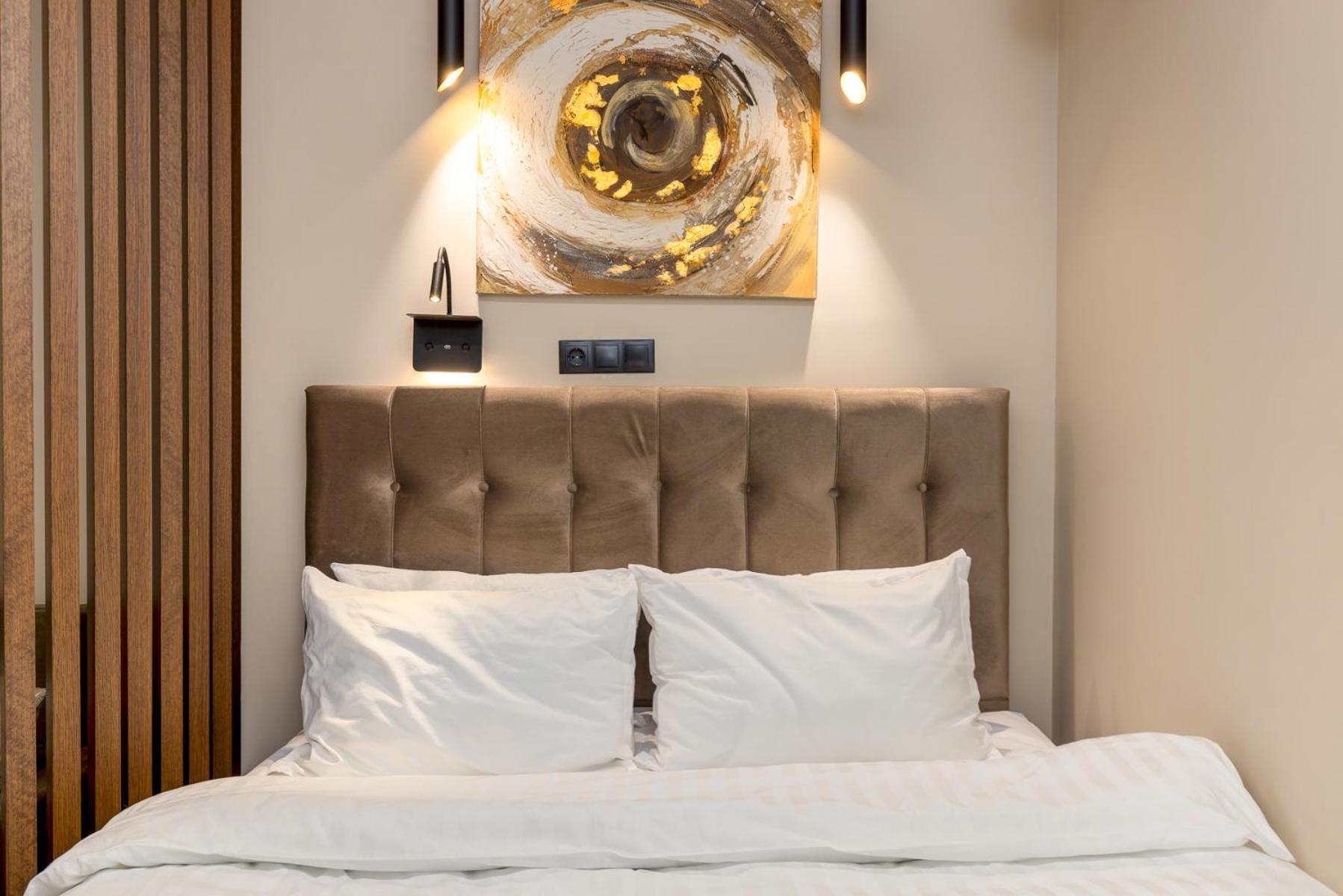 Cozy Downtown Apartment كسانثي المظهر الخارجي الصورة